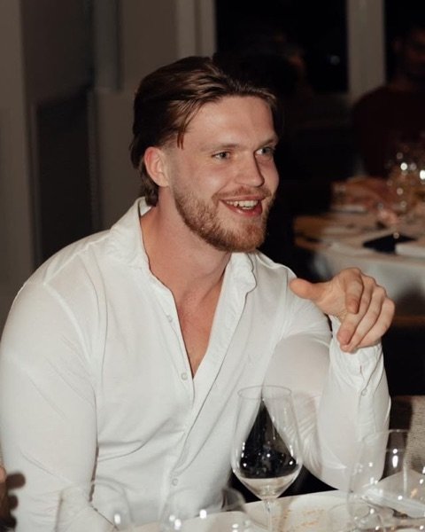 Elano, operational manager